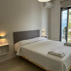 Mira , Taormina Italy